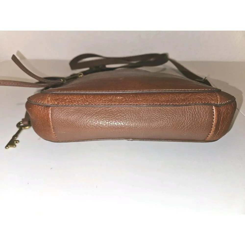Fossil Brown Leather Crossbody Bag 10x7x2